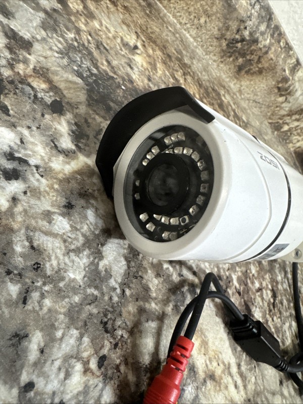 Zosi ZG2612C HD Bullet CCTV Camera Outdoor Weatherproof White BNC Wired gallery
