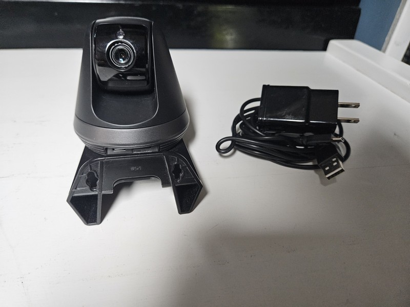 Samsung SmartCam SNH-V6410PN Wireless 5V Pan/Tilt HD 1080p Wi-Fi IP Camera Black