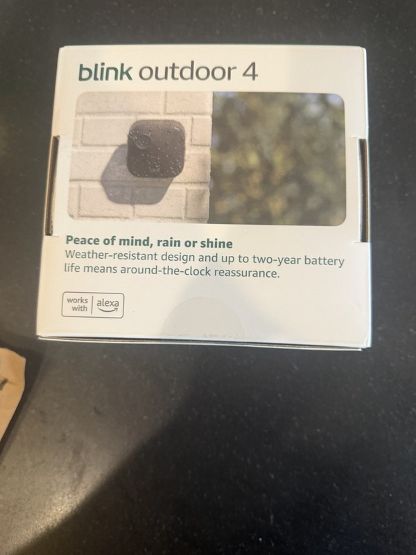 Blink Outdoor 4 – Wireless smart security camera, two-year battery life, 1080p gallery