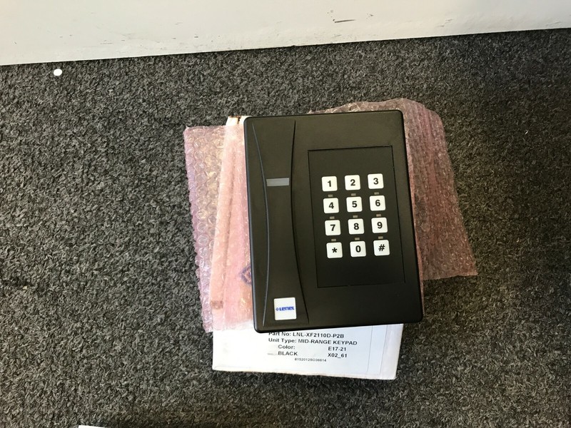 Lenel XCEEDID xf2110D-P2B Mid-range Keypad New In box gallery