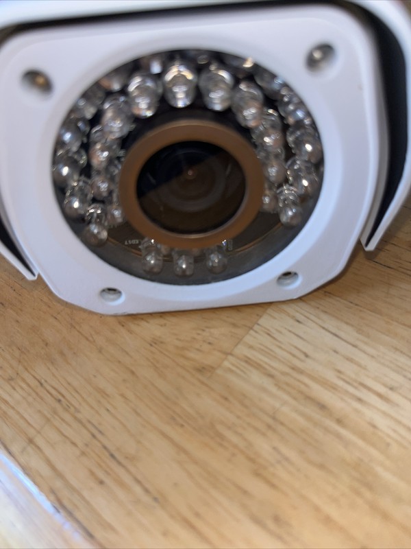 Q-See QCN8026B IP 4MP 1080p Color Bullet Security / Surveillance POE Camera gallery