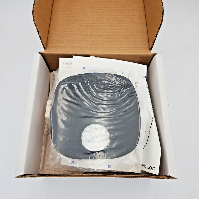 Avigilon 3.0C-H4A-DO1 3.0MP H4 HD Outdoor Dome IP Camera New Open Box gallery