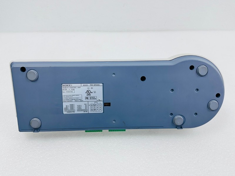 Sony RM-BR300 Remote Control Unit for Sony PTZ Cameras NO A/C, BROKEN CORNER 🚚 gallery