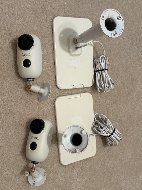 IHOUMI A3 Wireless Outdoor Security Cameras w/Solar Panels (Set of 2) gallery