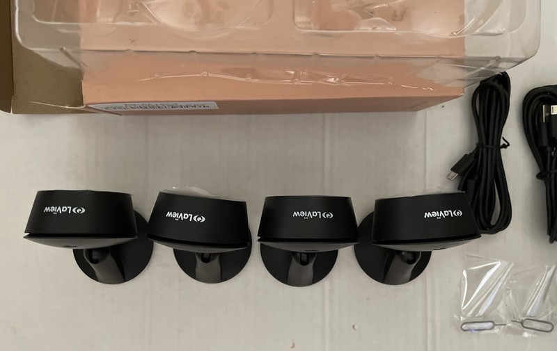 WiFi Security 1080P HD Cameras, Missing 2 Chargers gallery