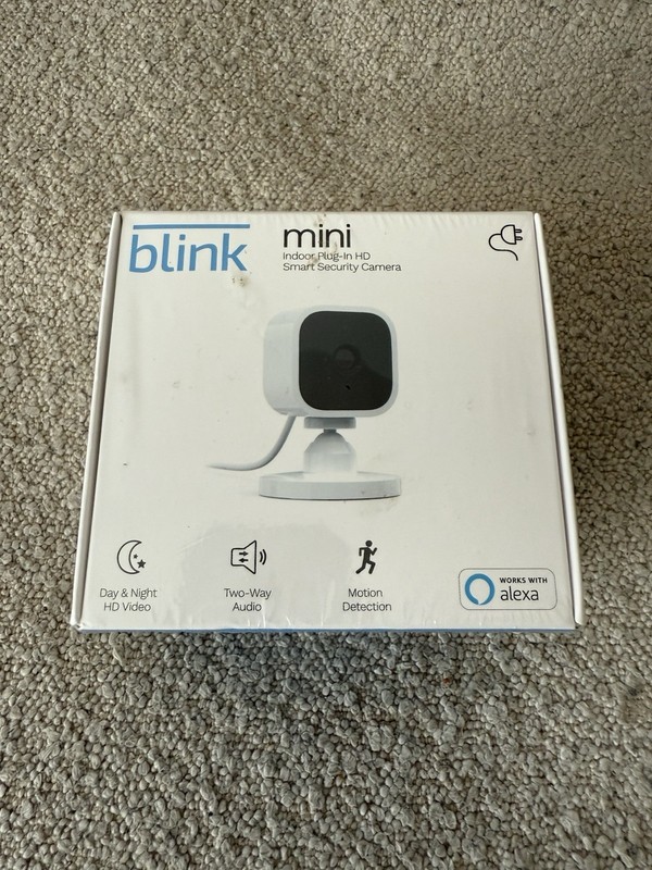 Blink Mini Indoor Plug-In Live HD Smart Security Camera (New in Box)
