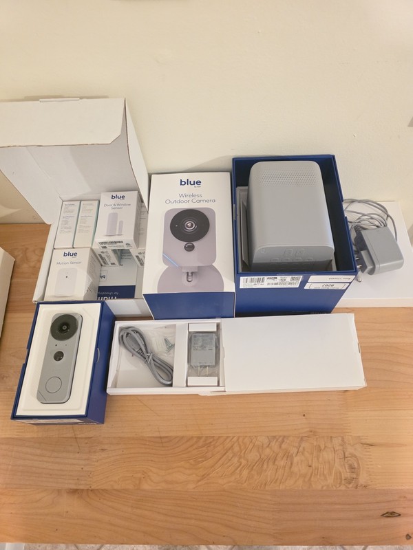 Blue by ADT Kit -Security System Set Camera Hub Etc as pictured