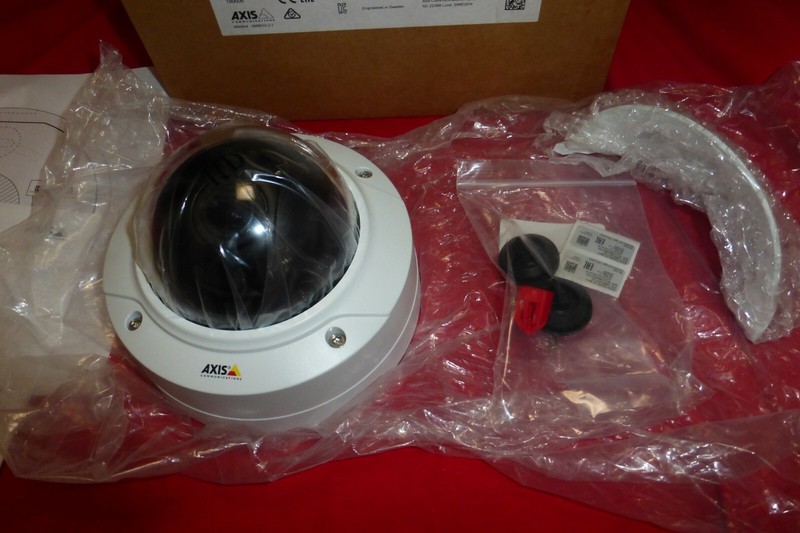 AXIS (0953-001) P3225-VE Mk II 1080p Outdoor Network Dome Camera w/Issue gallery