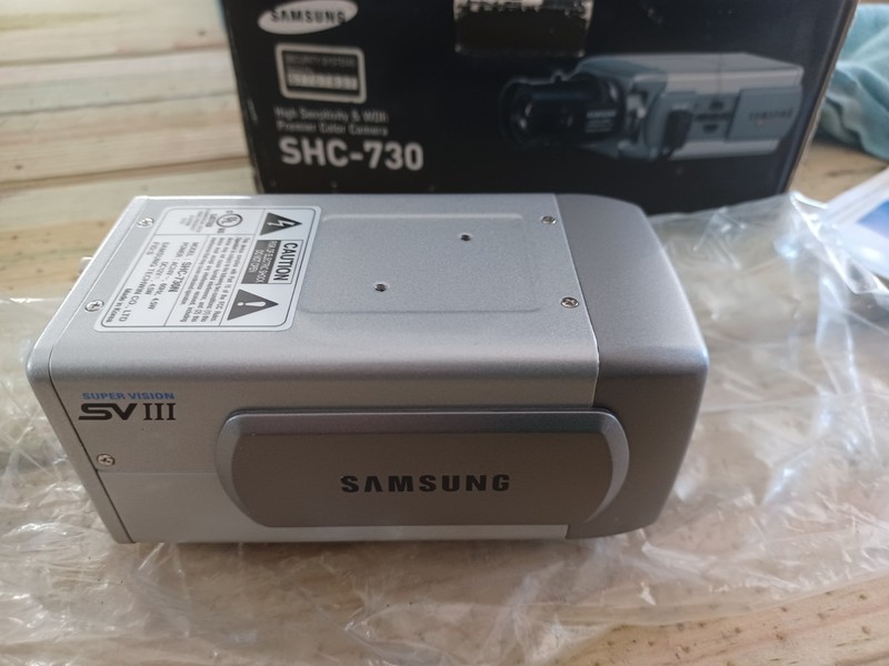 4 Samsung security camera ( 4 different cameras) gallery