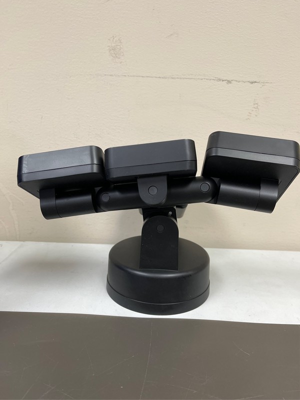 Wired Outdoor Wi-Fi Floodlight Pro Home Security Camera with 2K resolution, Ap 1 gallery