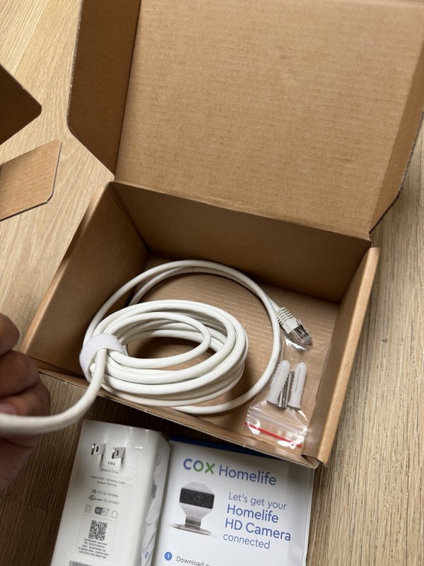 COX Home Life XCAM2 HD Camera - Model SCHC2AEW SCHX4AEW - Open Box Brand New gallery