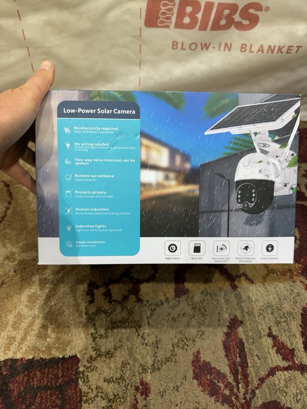 Solar Wireless Indorr/Outdoor Security Camera gallery
