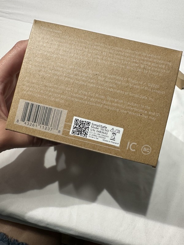 SimpliSafe SimpliCam 1080p Indoor Camera, (Black, SSCM2) NIB gallery