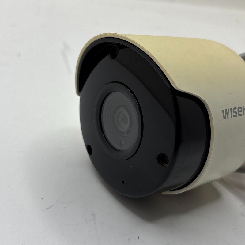 Wisenet SDC-89446BF Bullet White Camera Digital Color CCTV BNC & DC Power gallery