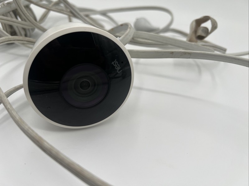 **No Mount* Nest Cam Outdoor HD Security Camera 1st Gen A0033 with Power Adapter gallery