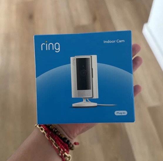 Ring Indoor Cam 2nd Gen Plug-In Security Camera White 1080p HD NEW SEALED
