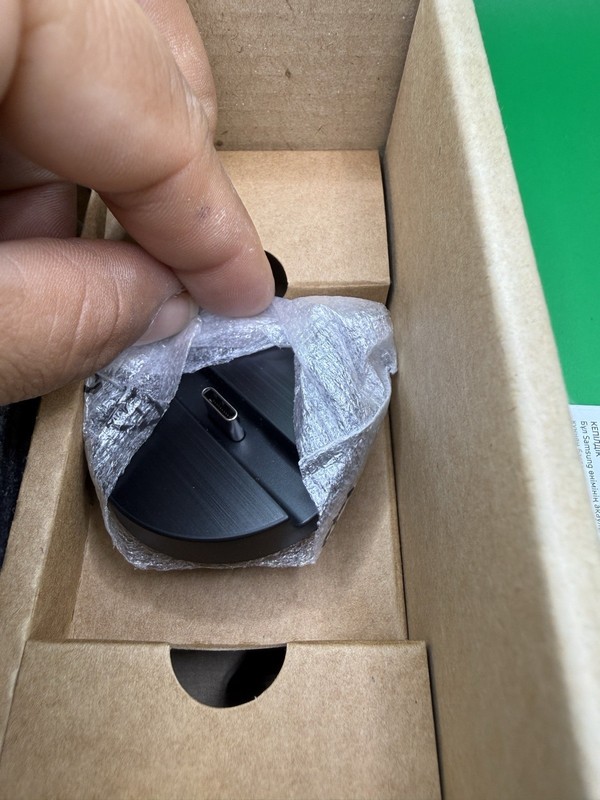 Samsung Slim Fit Camera VG-STCBU2K/ZA - Black (2022) gallery