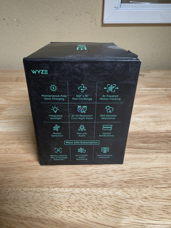 Wyze Solar Cam Pan Solar & Battery Powered 360 Pan/Tilt Coverage Night Vision gallery
