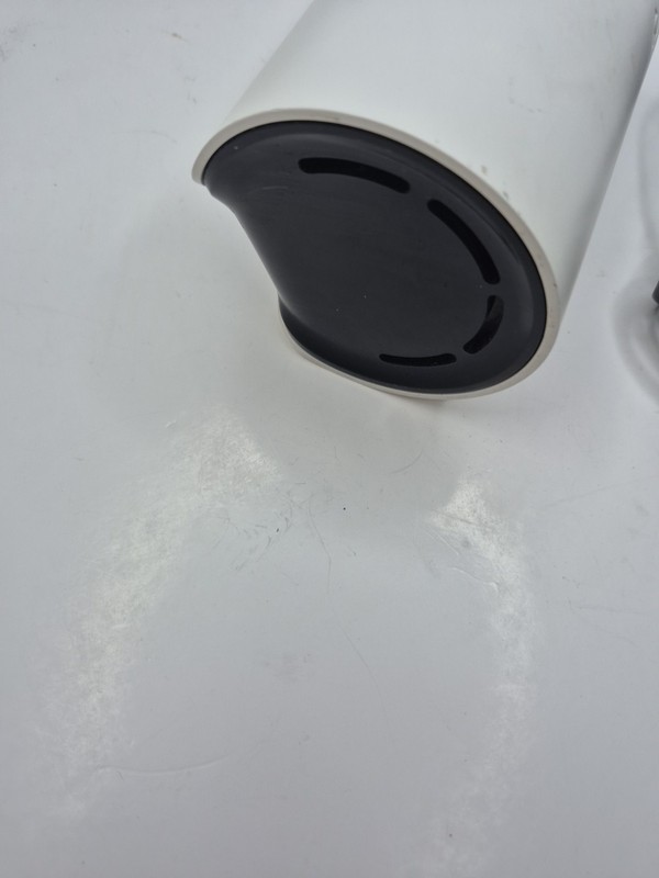 Canary CAN100USWT 1080p HD Wi-Fi Indoor Smart All-In-One Home Security Camera gallery