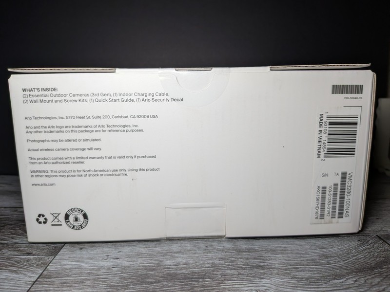 Arlo Essential 3rd Gen 2-Pack Outdoor 2K Wireless Battery Cameras SEALED gallery