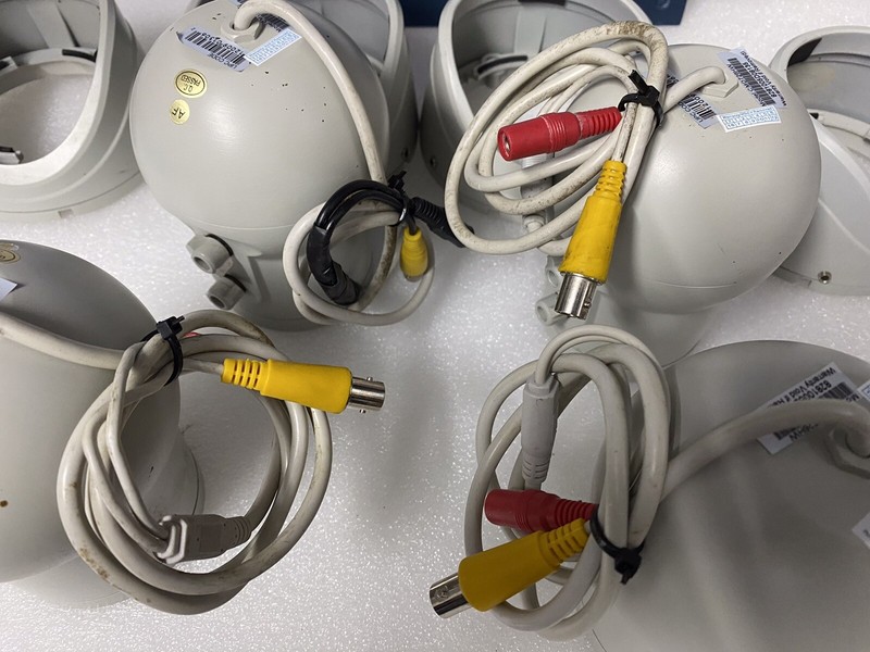 Lot 4 LTS Color Cameras CMD726HW 600TVL 2.8-10mm Security Surveillance TESTED! gallery