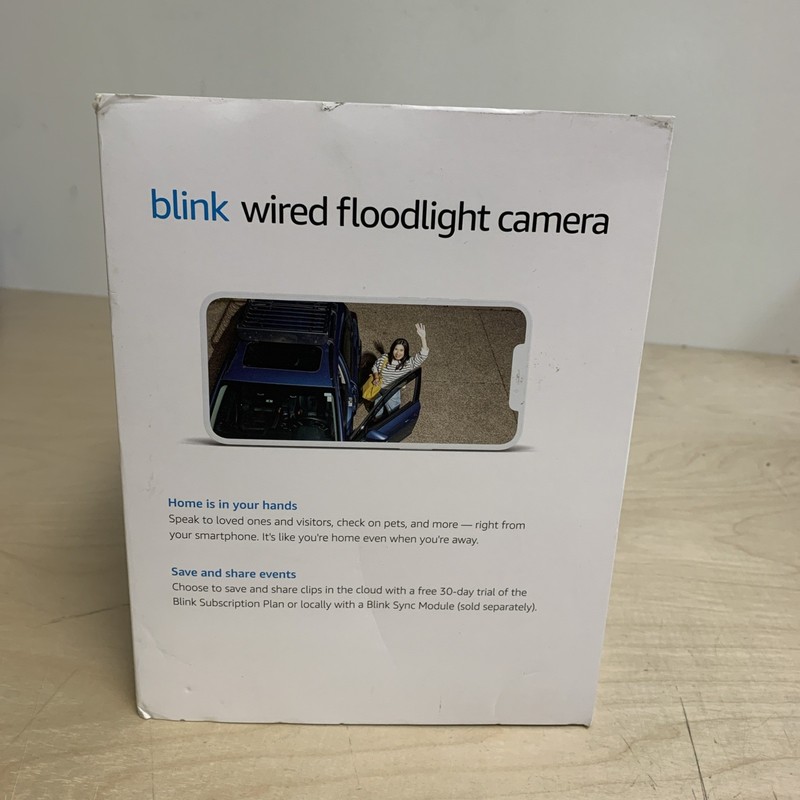 Blink Wired Floodlight Camera Smart Security Camera 2600 Lumens HD Live View NEW gallery