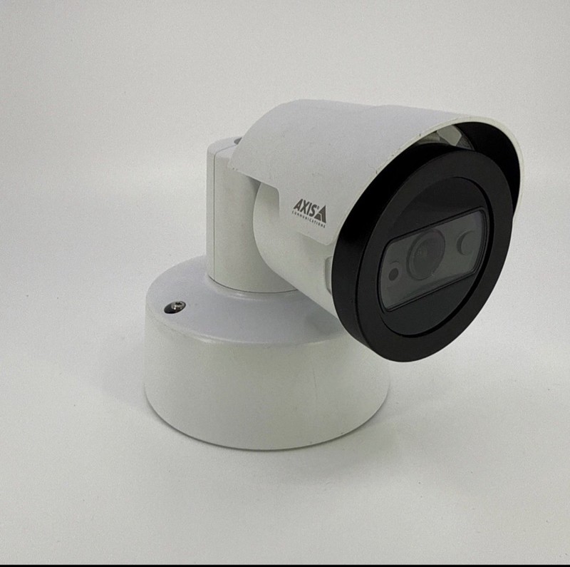 Axis M2035-LE Indoor/Outdoor Network Camera