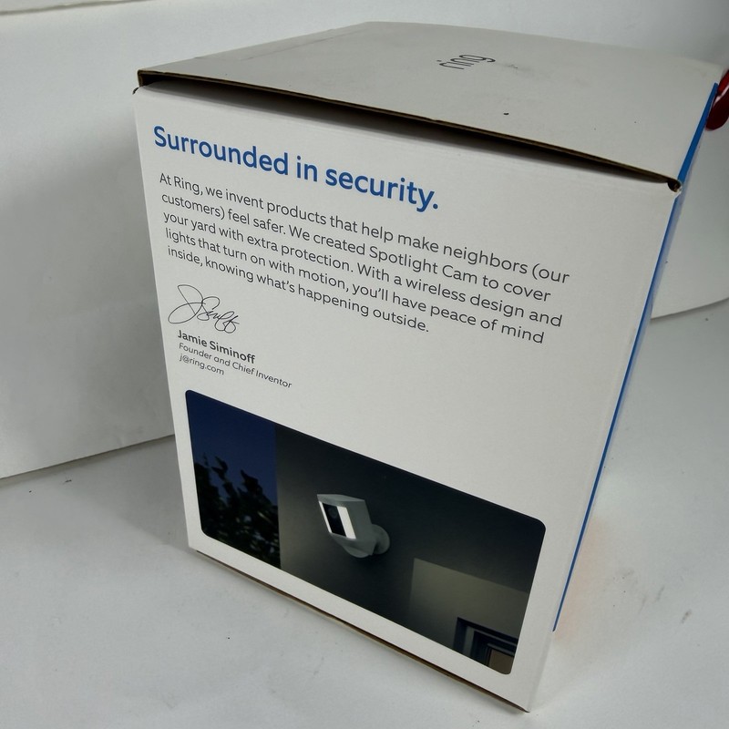 Ring Spotlight Cam Plus Battery Powered Outdoor Camera Lights & Siren New Sealed gallery