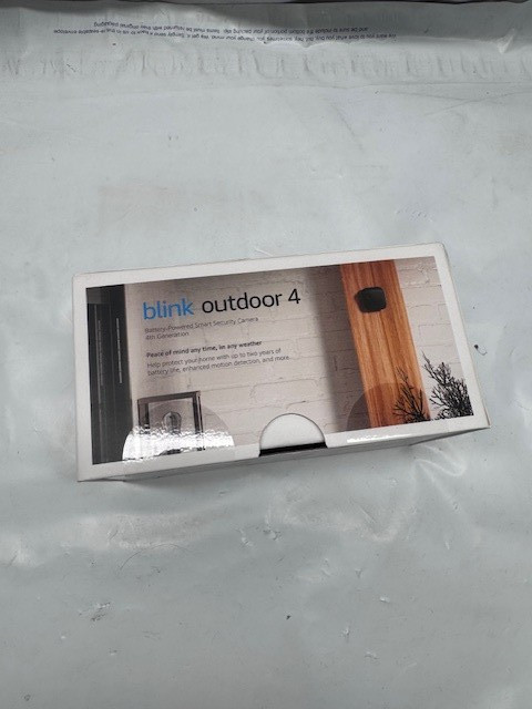 Blink Outdoor 4 Security Camera System Battery Powered- ONE CAMERA SYSTEM*New gallery