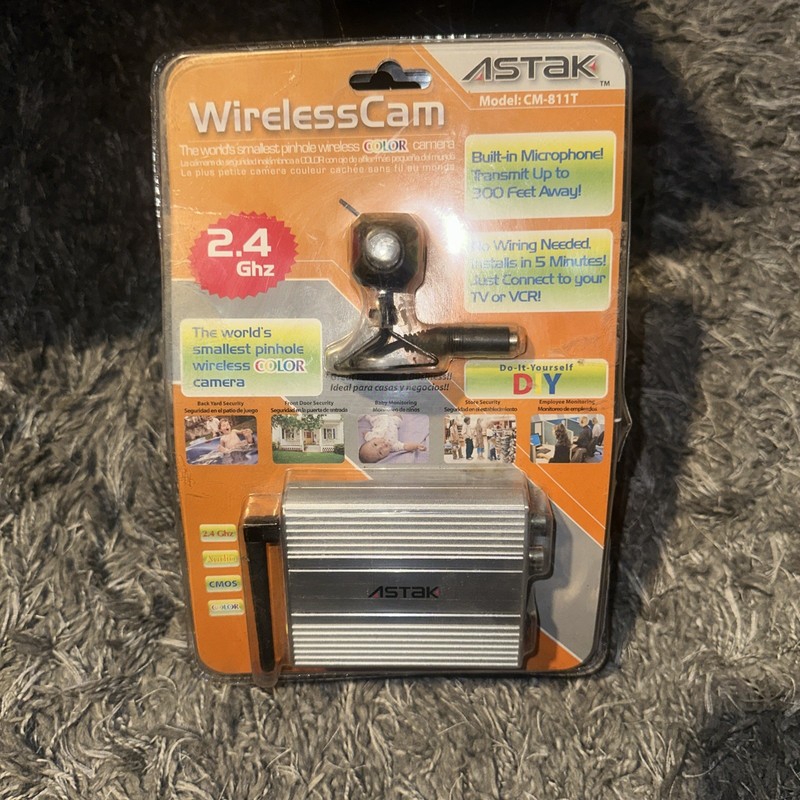 Astak CM-811T 380 TV Lines MAX Resolution Wireless Camera