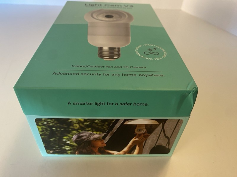 NEW Luna Light Bulb Security Cam 2K 2.4GHz WiFi Indoor-Outdoor Home Surveillance gallery