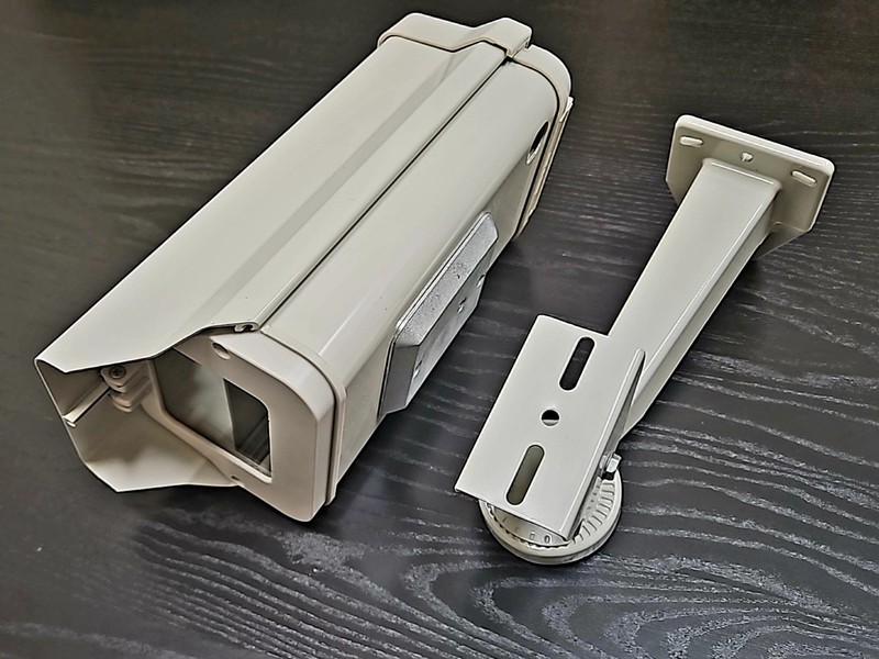 2 in One Aluminum Housing CCTV Outdoor Camera Box Weathertight