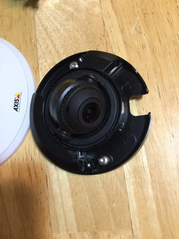 AXIS Communications M3046-V PoE Network Dome Camera 0806-001-03 & Recessed Mount gallery