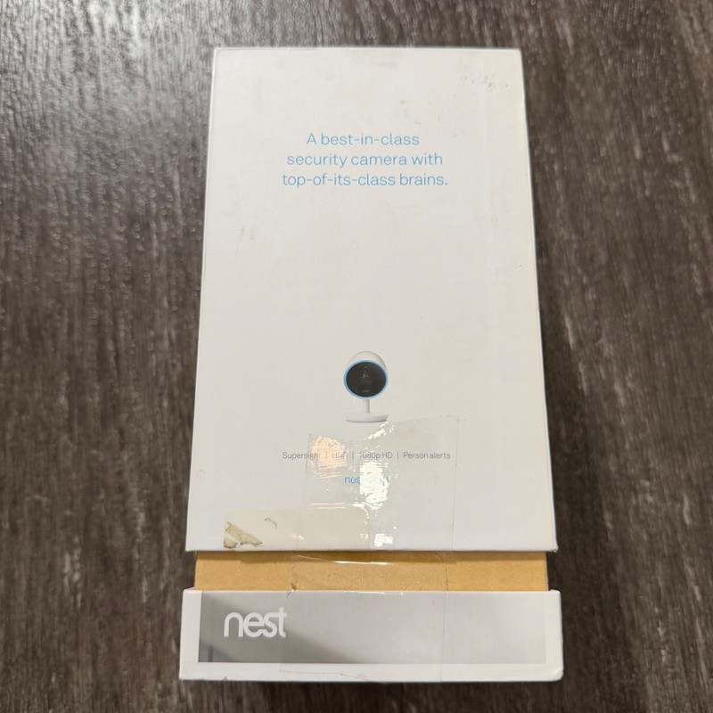 Google Nest Cam IQ Indoor Security Camera White 1080p HD WiFi Smart Home gallery