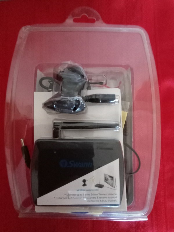 Swan MicroCam 3.3 Wireless security camera 4 channel Auto Switching Receiver