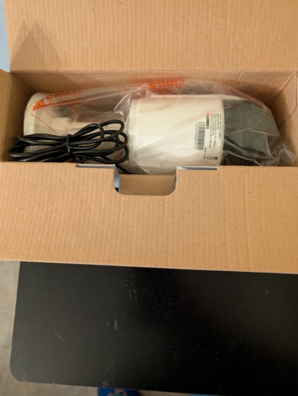 Lorex 700TVL 960H Security Cameras & Cables - Lot of 2 gallery