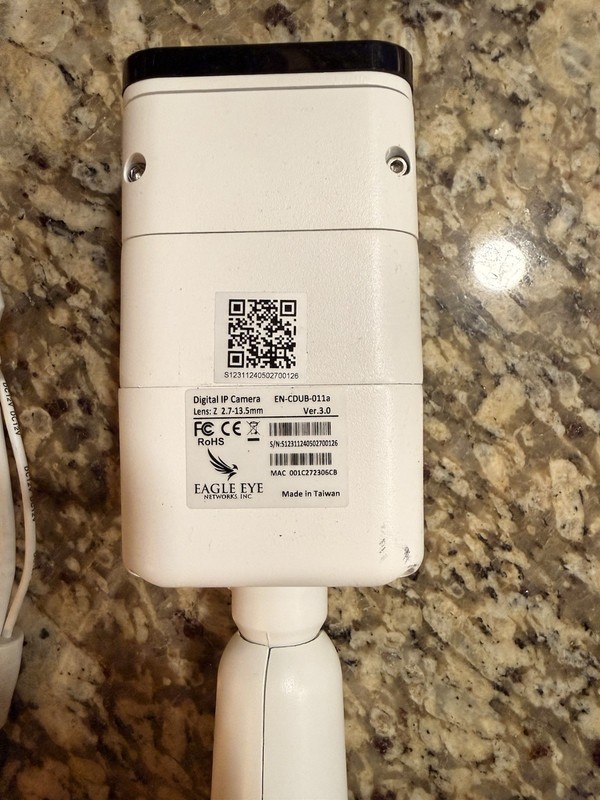 Eagle Eye Networks EN-CDUB-011a 4MP Varifocal IP Bullet Camera gallery