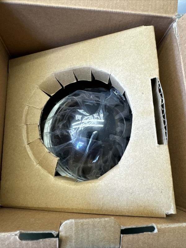 Samsung High Resolution Varifocal Dome Camera - SCD-2060EN gallery