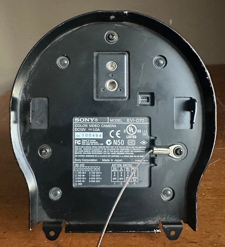 Sony Model EVI-D70 CCD Color Video Pan Tilt Security 18x Optical Camera gallery