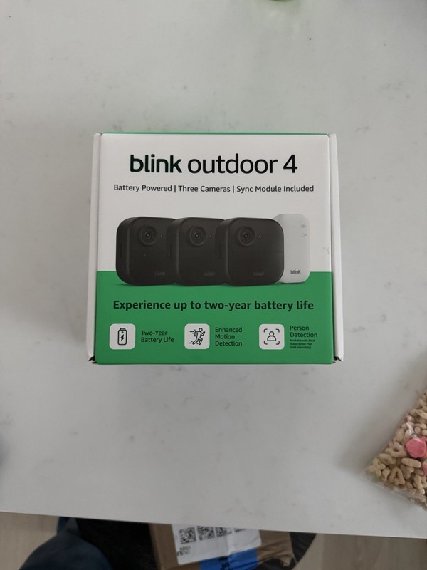 Blink Outdoor 4 1080p Wi-Fi Outdoor 3-Camera Security System – Black – NEW
