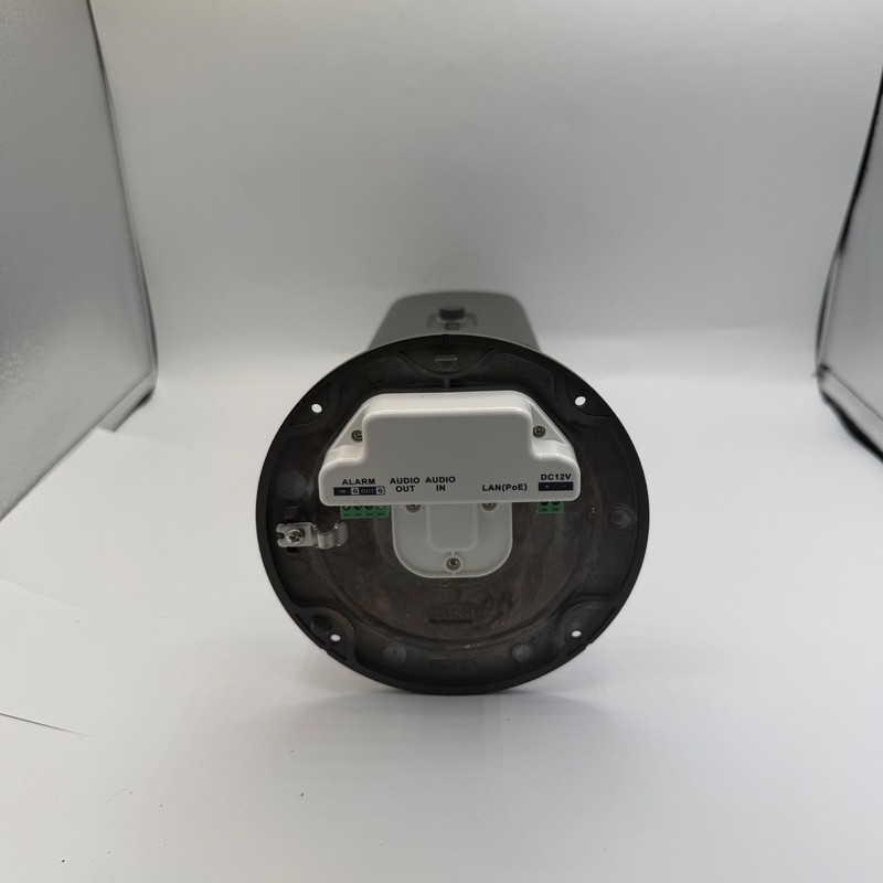 Luma Surveillance 510 Series 4MP Bullet IP Camera Gray LUM-510-BUL-IP-GR PoE NIB gallery