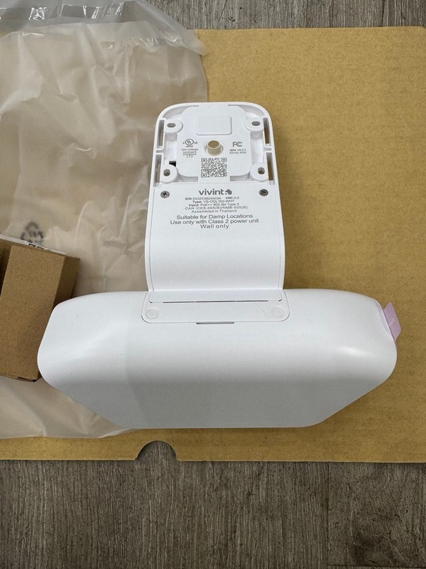 Vivint Spotlight Pro VS-ODL150-WHT for Outdoor Camera Pro Gen 3 New Fast Shippin gallery