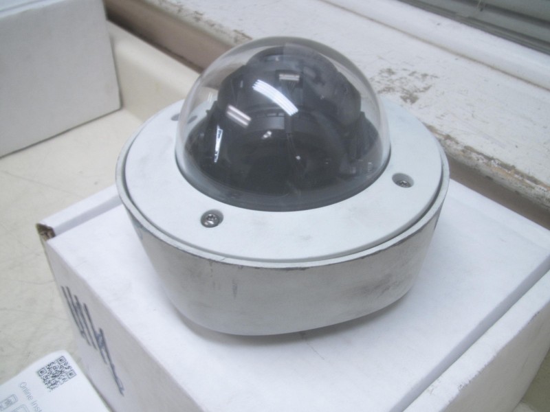 Avigilon 320-1019A / 4.0-H5A-DP1 Dome IP Surveillance Camera FREE SHIPPING gallery