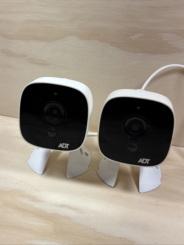 Two (2) ADT OC845 1080p Wireless Outdoor Security Cameras- White TURN ON UNTESTE