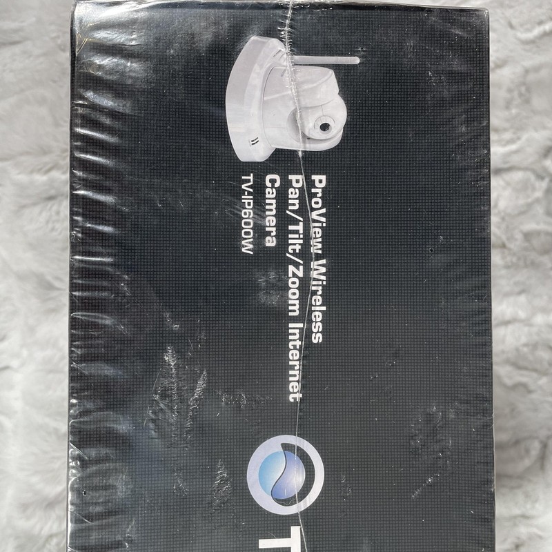 TRENDnet ProView Wireless Pan/Tilt/Zoom Internet Camera TV-IP600W Brand New gallery