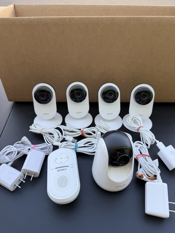 Lot of 5 Used and Working Yi/Kami Cameras