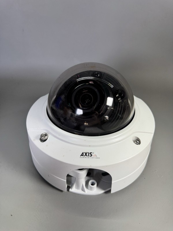 AXIS P3265-LVE Dome IP/Network Camera Outdoor Indoor White 02328-001-03 gallery
