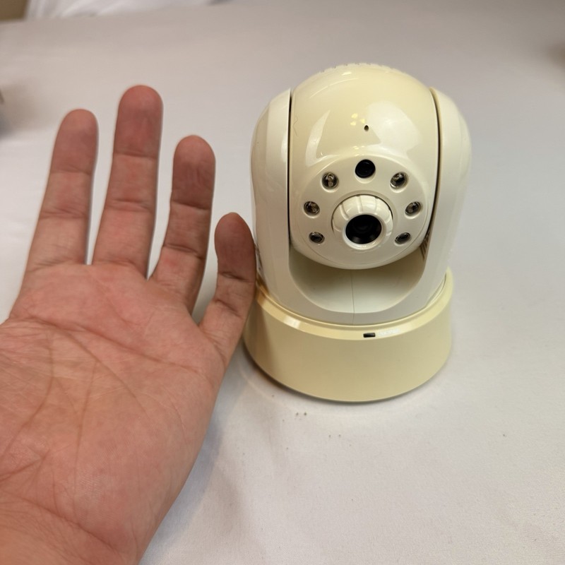 TRENDnet TV-IP662PI/A Megapixel HD PoE PTZ Network Camera New Open Box gallery