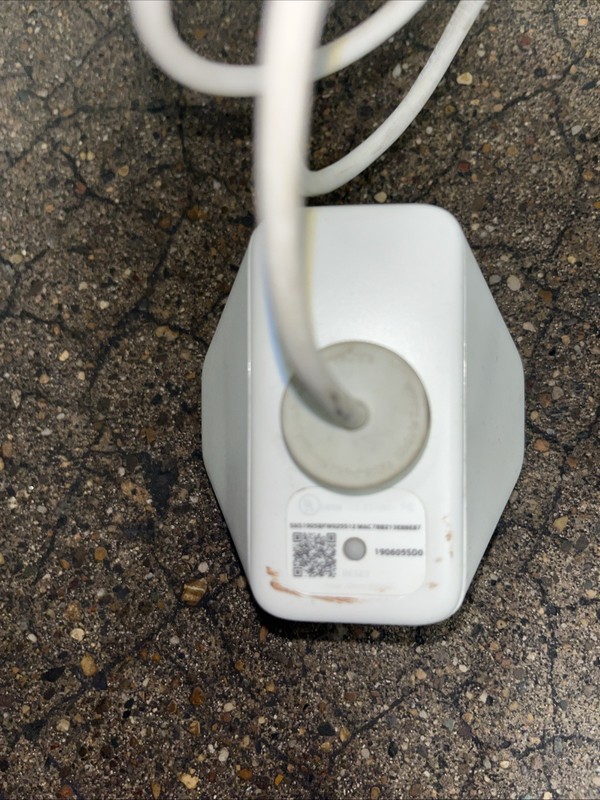 Comcast Xfinity XCAM Security Surveillance Camera w/ XW3 Power Adapter Tested gallery