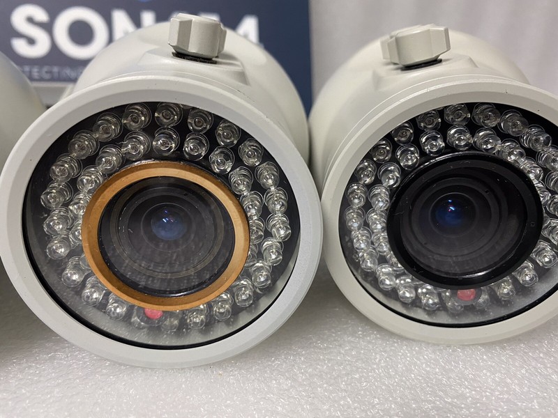 Lot 4 LTS Color Cameras CMD726HW 600TVL 2.8-10mm Security Surveillance TESTED! gallery
